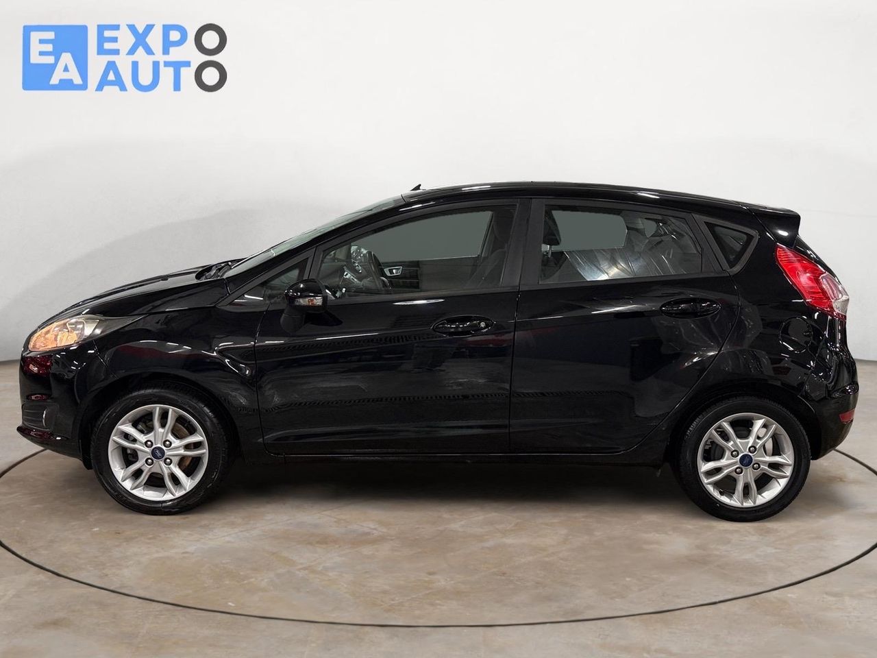 Ford Fiesta 1.2 Gasolina - Foto 2