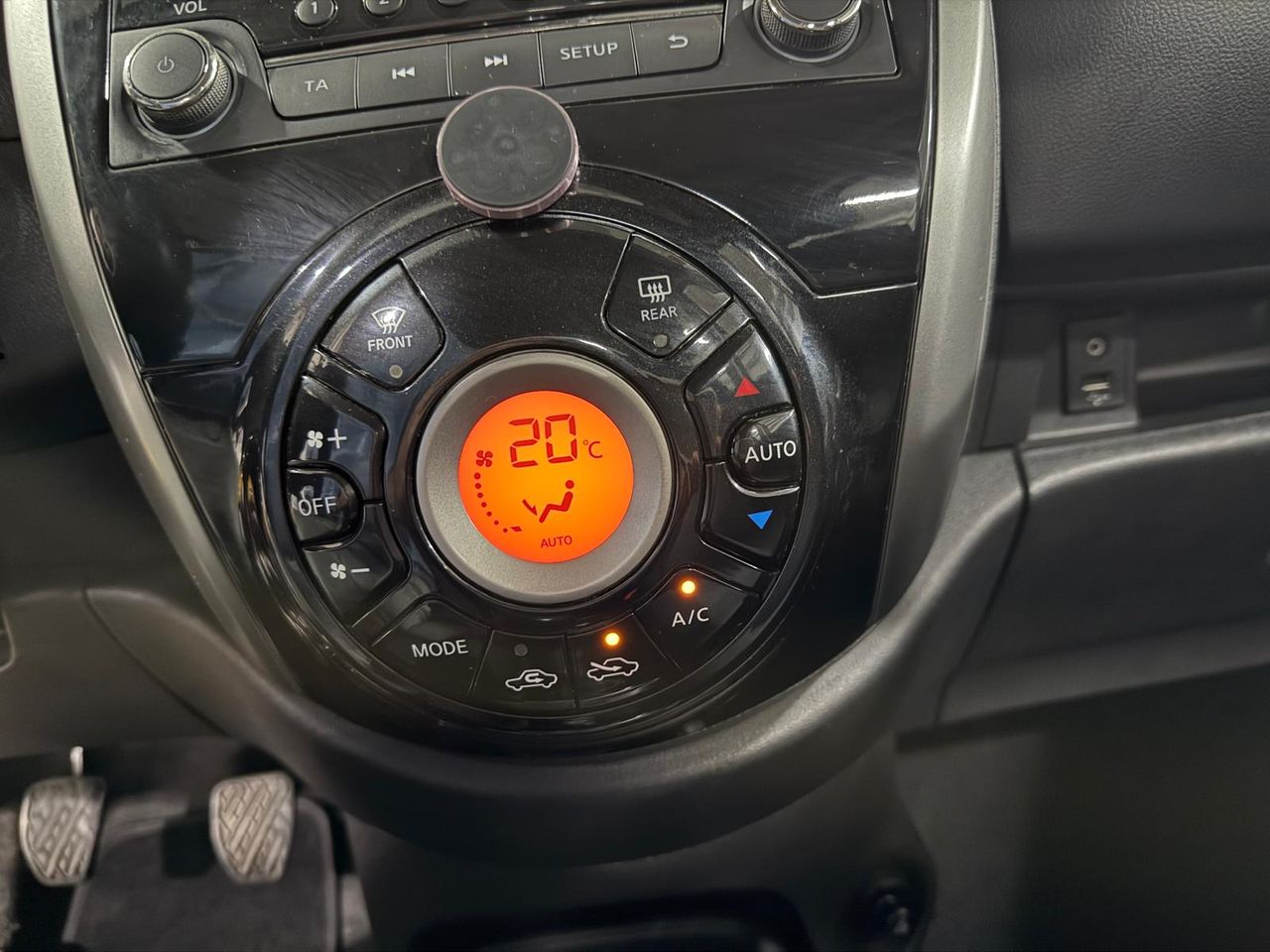 Nissan Micra 1.2 80CV - Foto 2