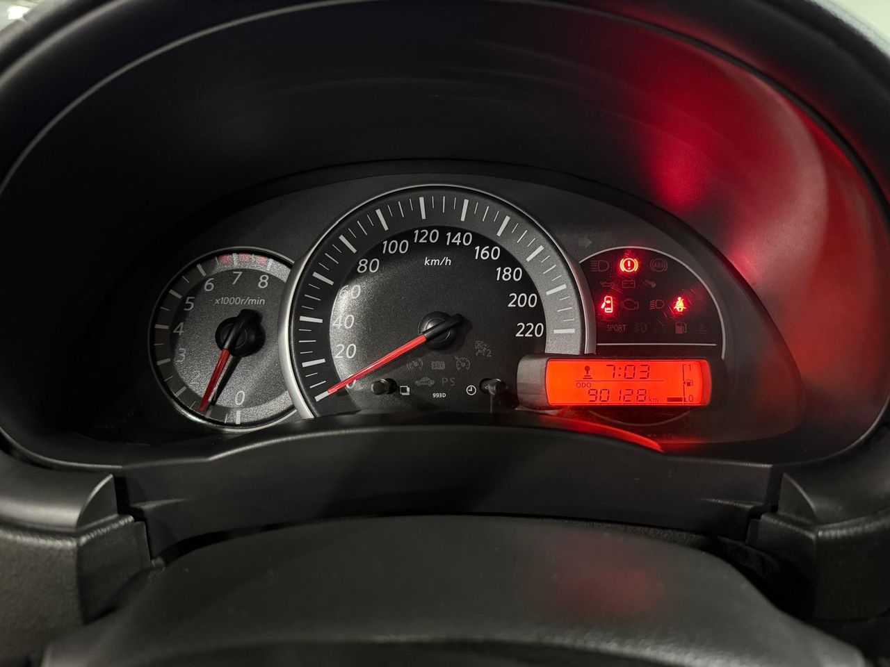 Nissan Micra 1.2 80CV - Foto 2