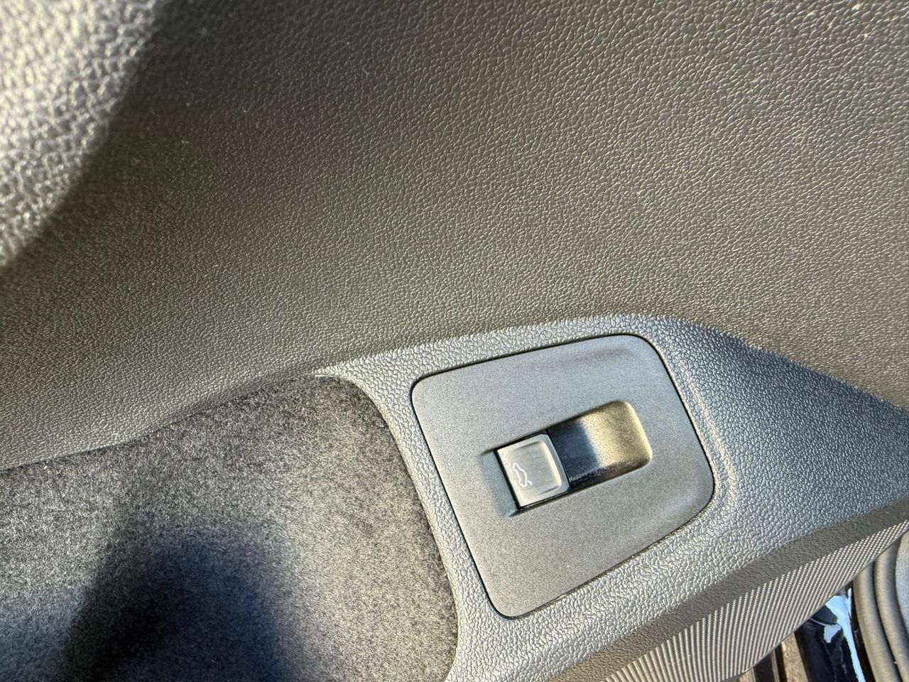 Volkswagen Tiguan R LINE - Foto 2