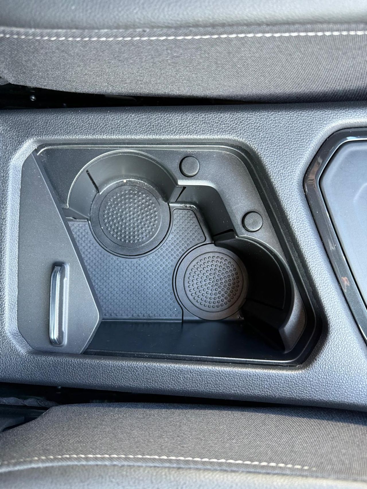 Volkswagen Tiguan R LINE - Foto 2