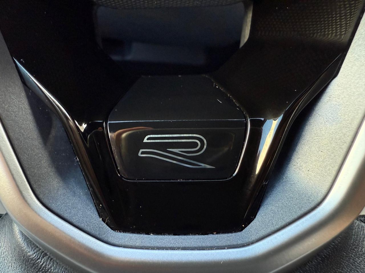 Volkswagen Tiguan R LINE - Foto 2