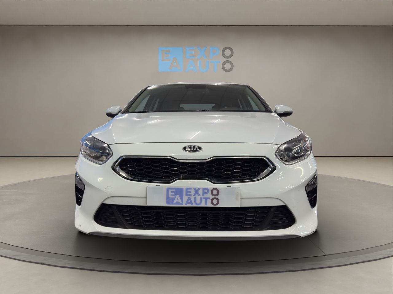 Kia Ceed . - Foto 2