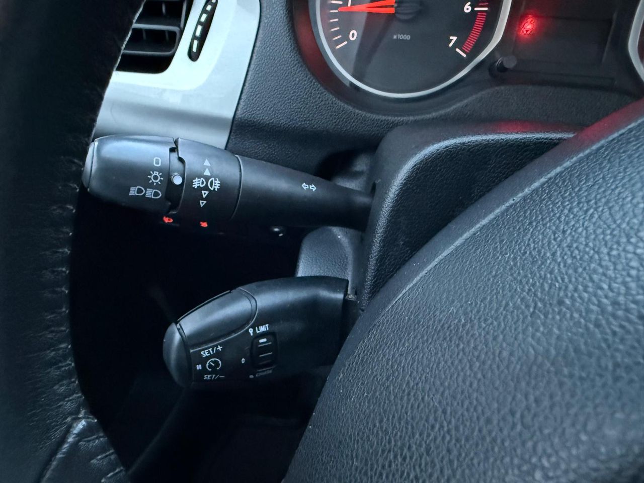 Citroën C-Elysée C-ELYSÉE BLUEHDI 100 E - Foto 2