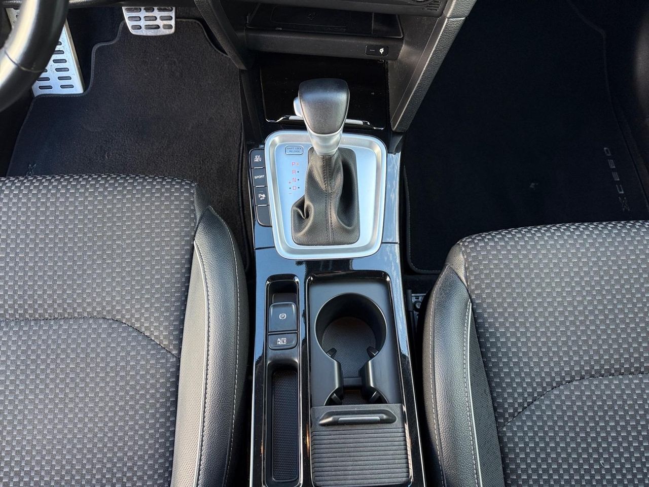 Kia XCeed 1.6 PHEV E-TECH - Foto 2