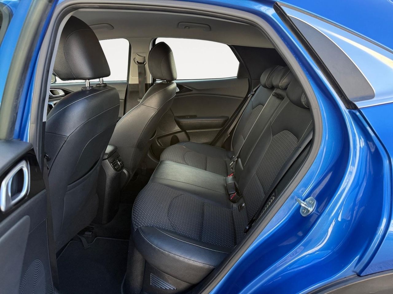 Kia XCeed 1.6 PHEV E-TECH - Foto 2