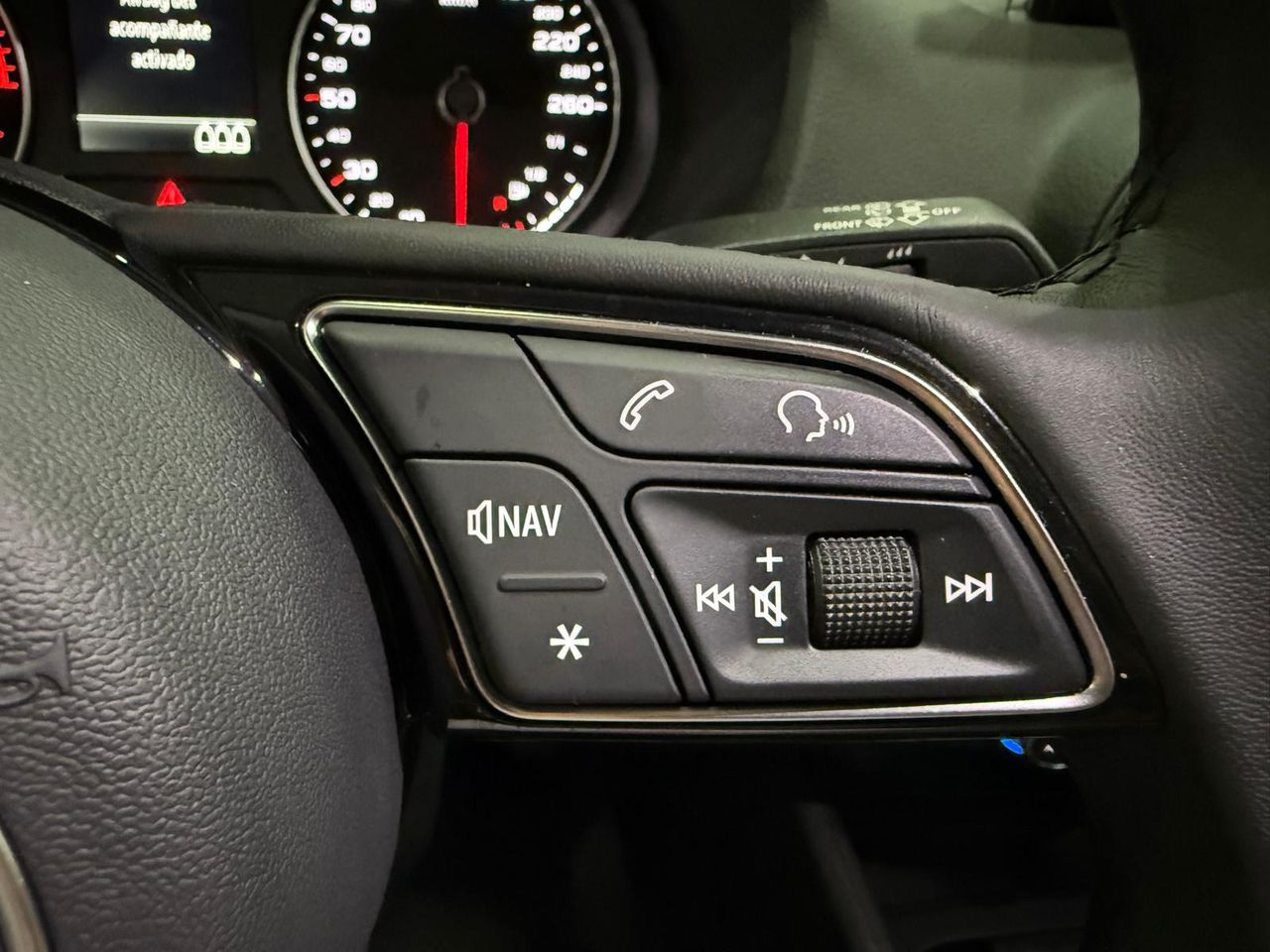 Audi Q2 ADVANCED 1.0 - Foto 2