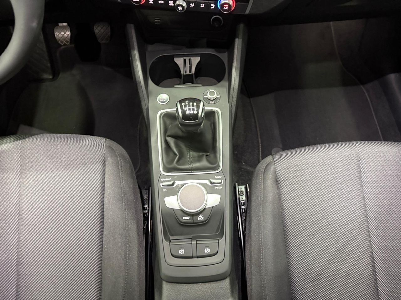 Audi Q2 ADVANCED 1.0 - Foto 2