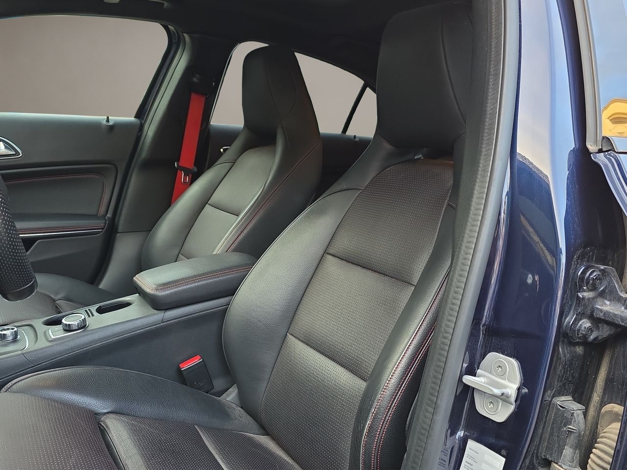 Mercedes Clase A AMG A 45 S 4MATIC+ - Foto 2