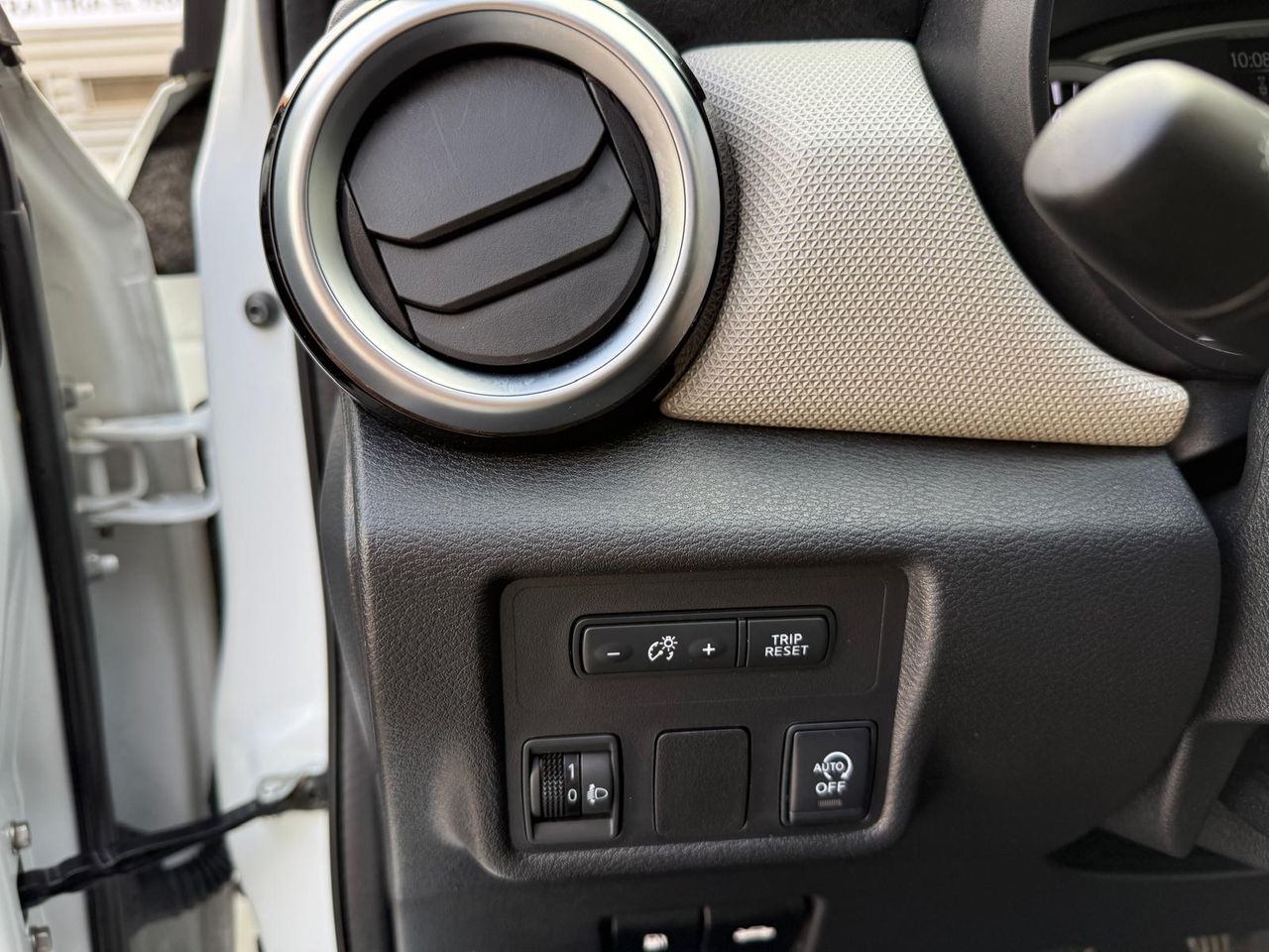 Nissan Micra 0.9 90CV - Foto 2