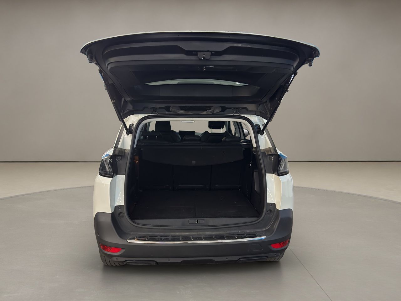 Peugeot 5008 . - Foto 2