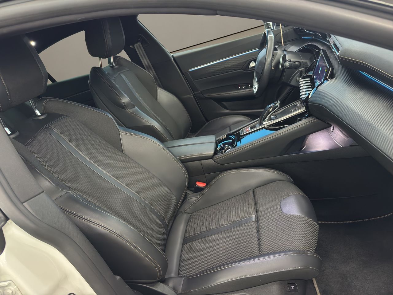 Peugeot 508 Hybrid . - Foto 2