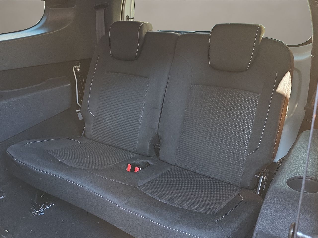 Dacia Lodgy Laureate TCE 85 kW (115 CV) 7 plazas - Foto 2