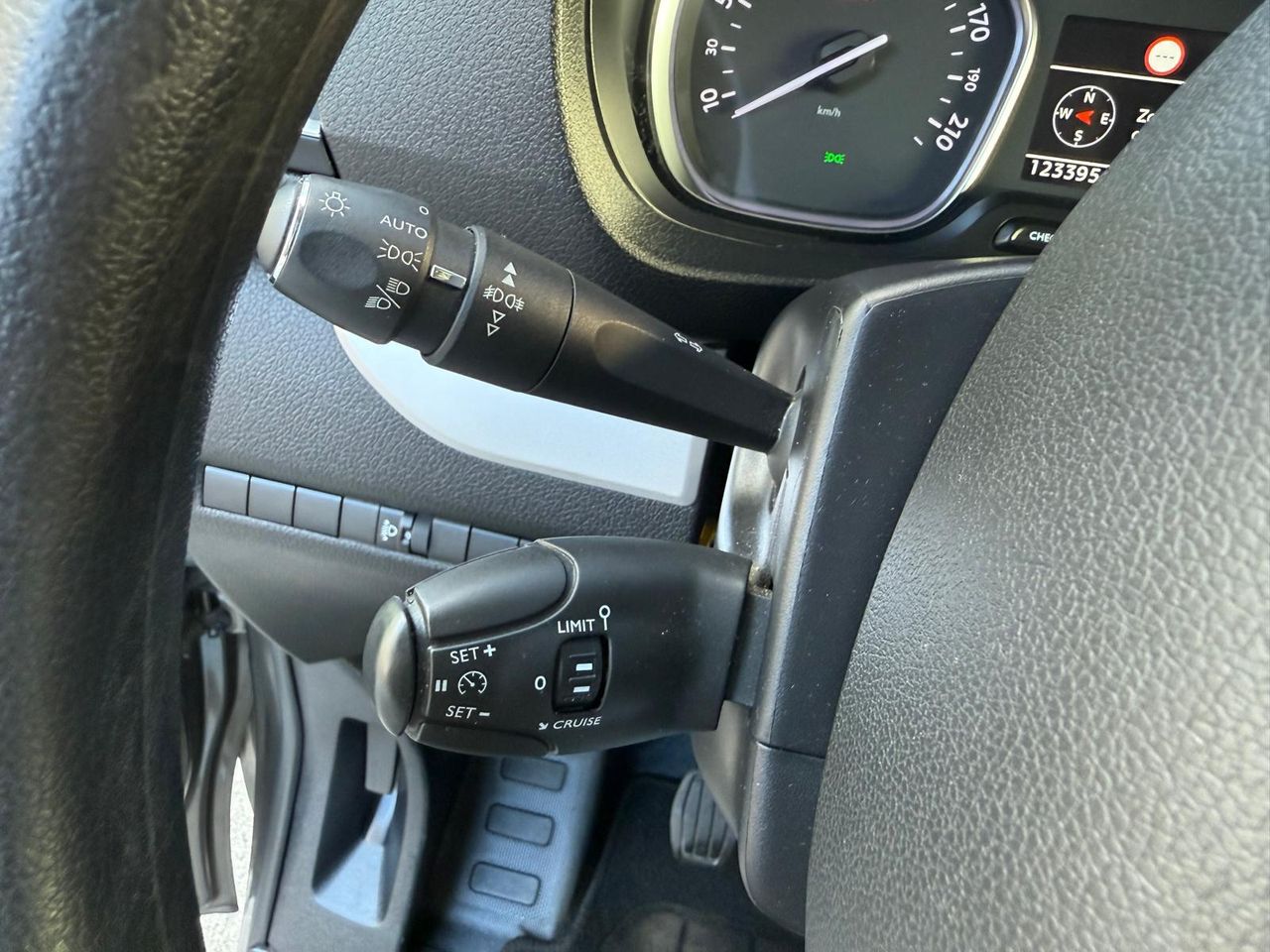 Peugeot Traveller BUSINESS BLU - Foto 2