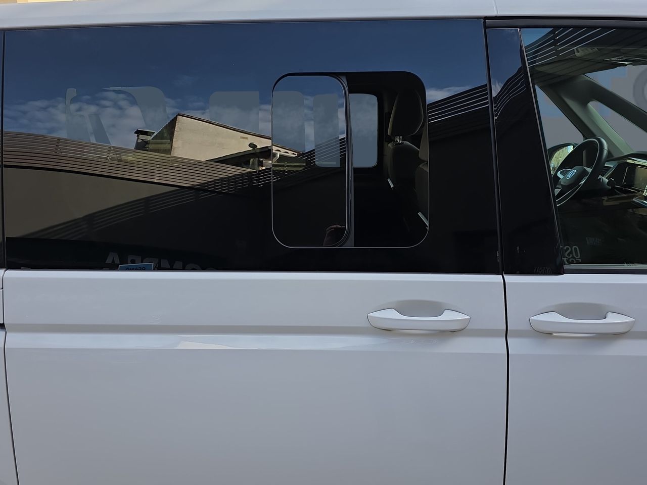 Volkswagen Multivan PHEV 1.4 TSI 160kW (218CV) DSG - Foto 2