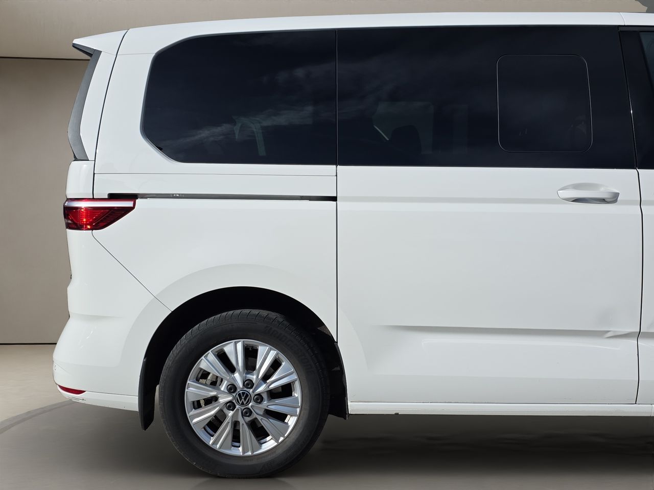 Volkswagen Multivan PHEV 1.4 TSI 160kW (218CV) DSG - Foto 2