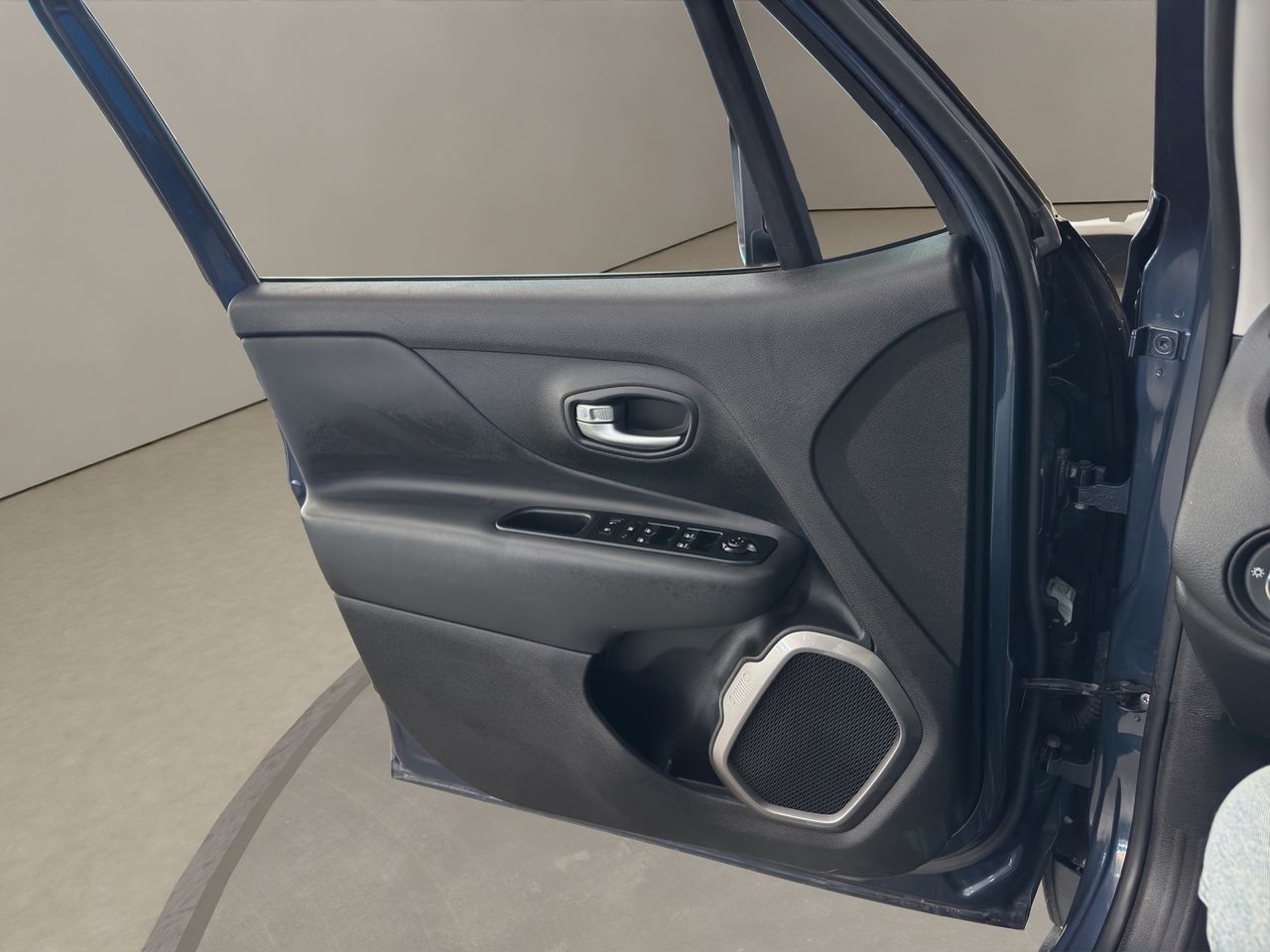 Jeep Renegade . - Foto 2