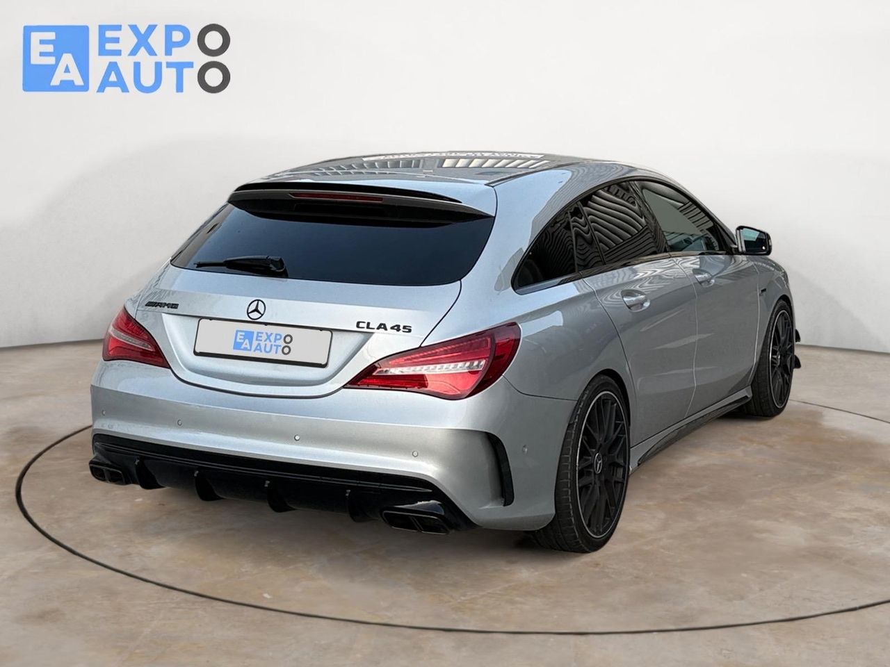 Mercedes Clase CLA CLA 45 AMG - Foto 2