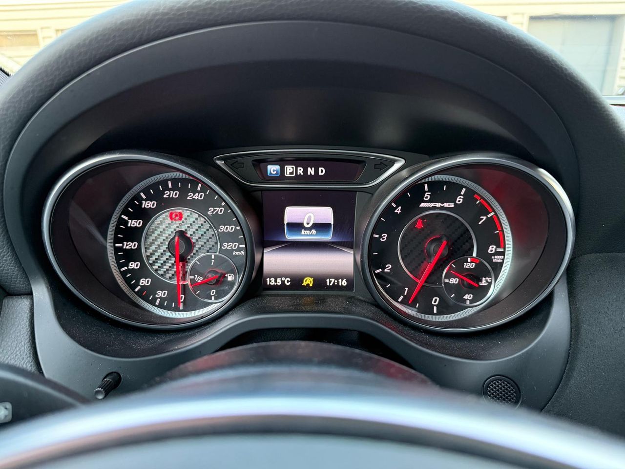 Mercedes Clase CLA CLA 45 AMG - Foto 2