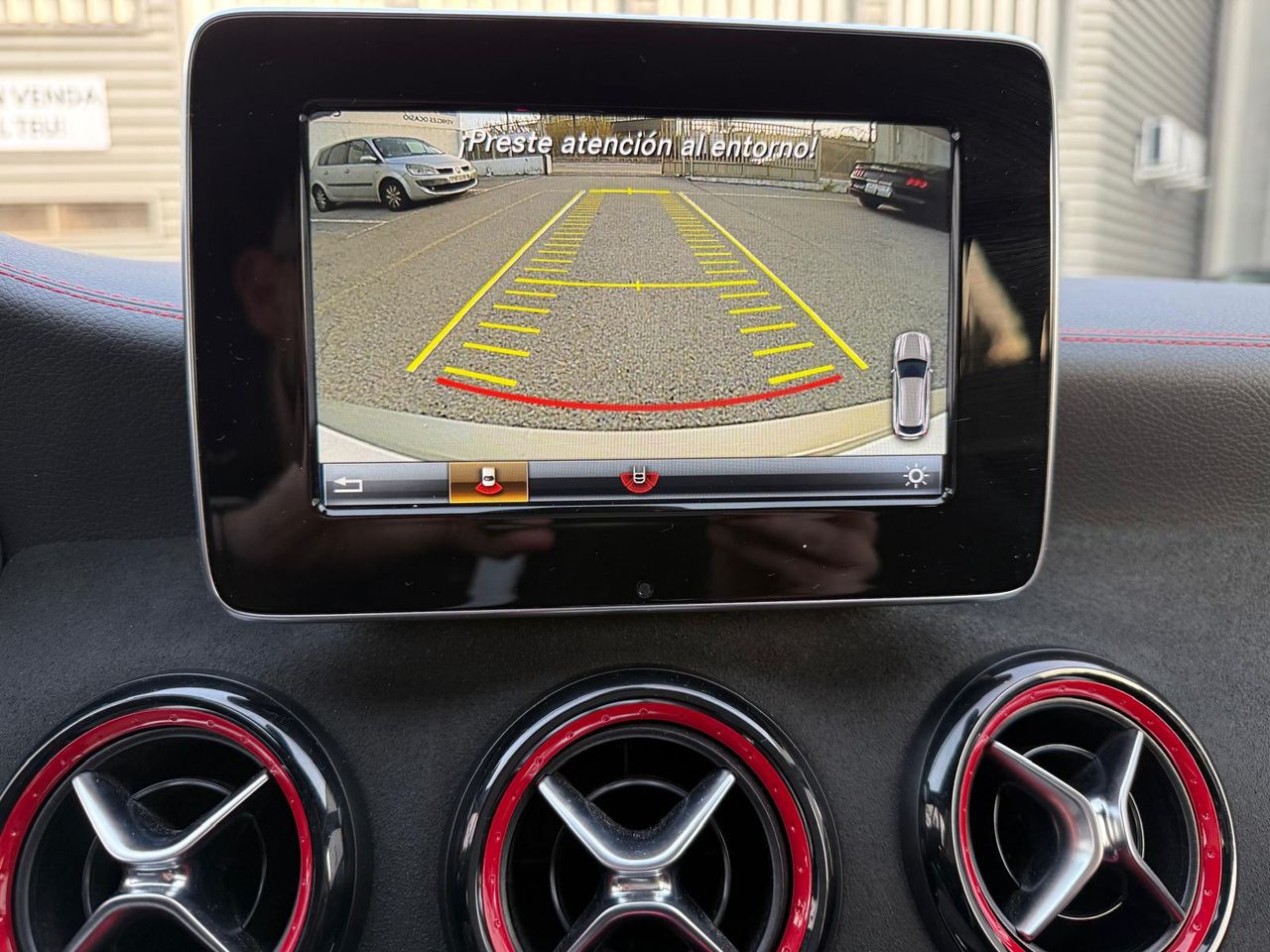 Mercedes Clase CLA CLA 45 AMG - Foto 2