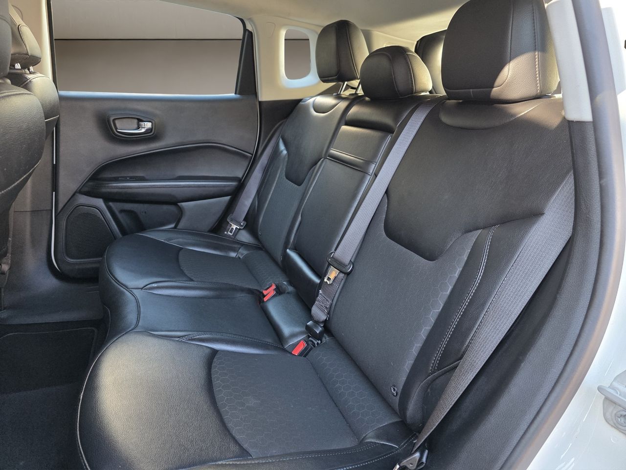 Jeep Compass 1.4 Mair 103kW Night Eagle 4x2 - Foto 2