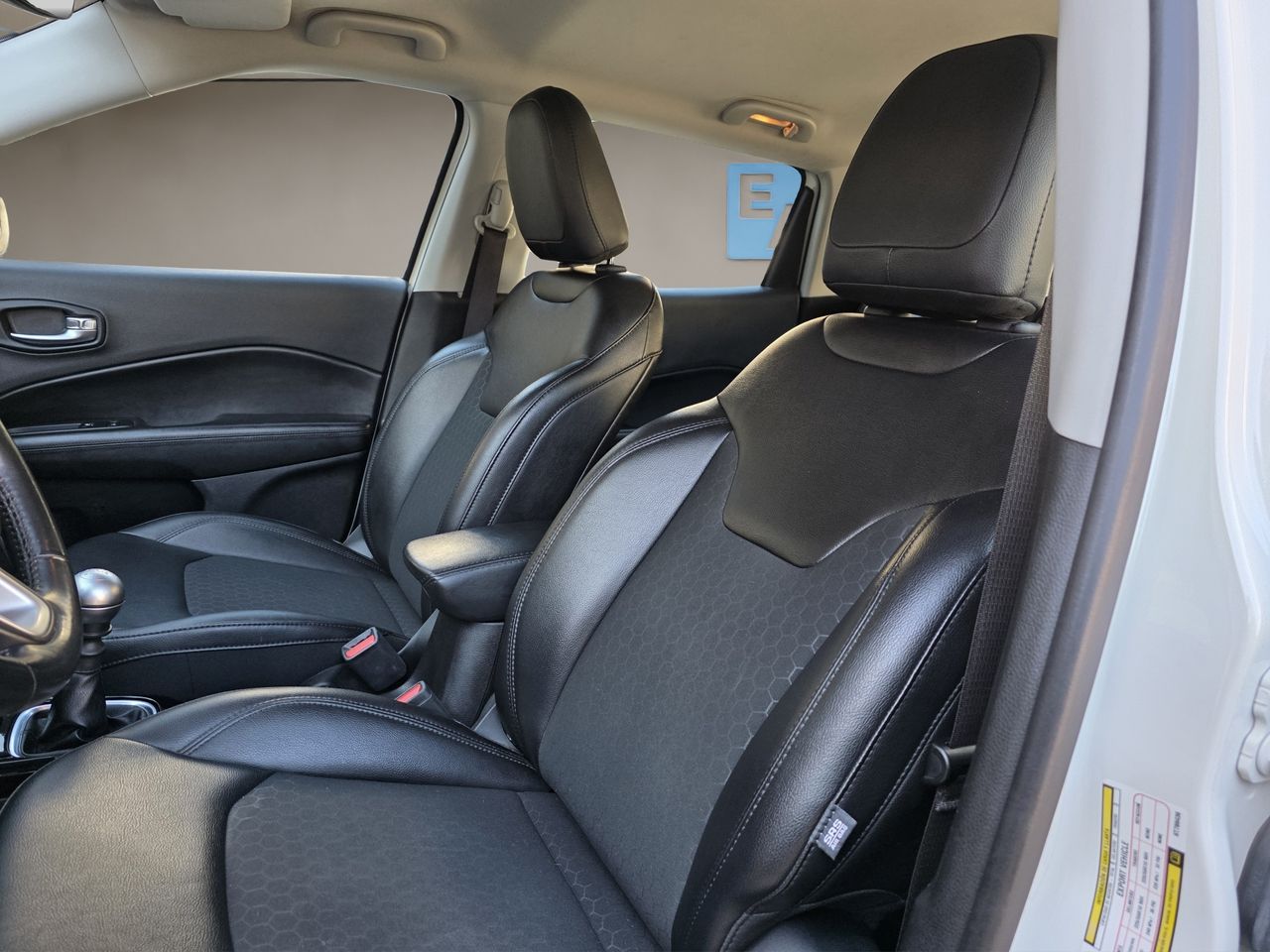 Jeep Compass 1.4 Mair 103kW Night Eagle 4x2 - Foto 2