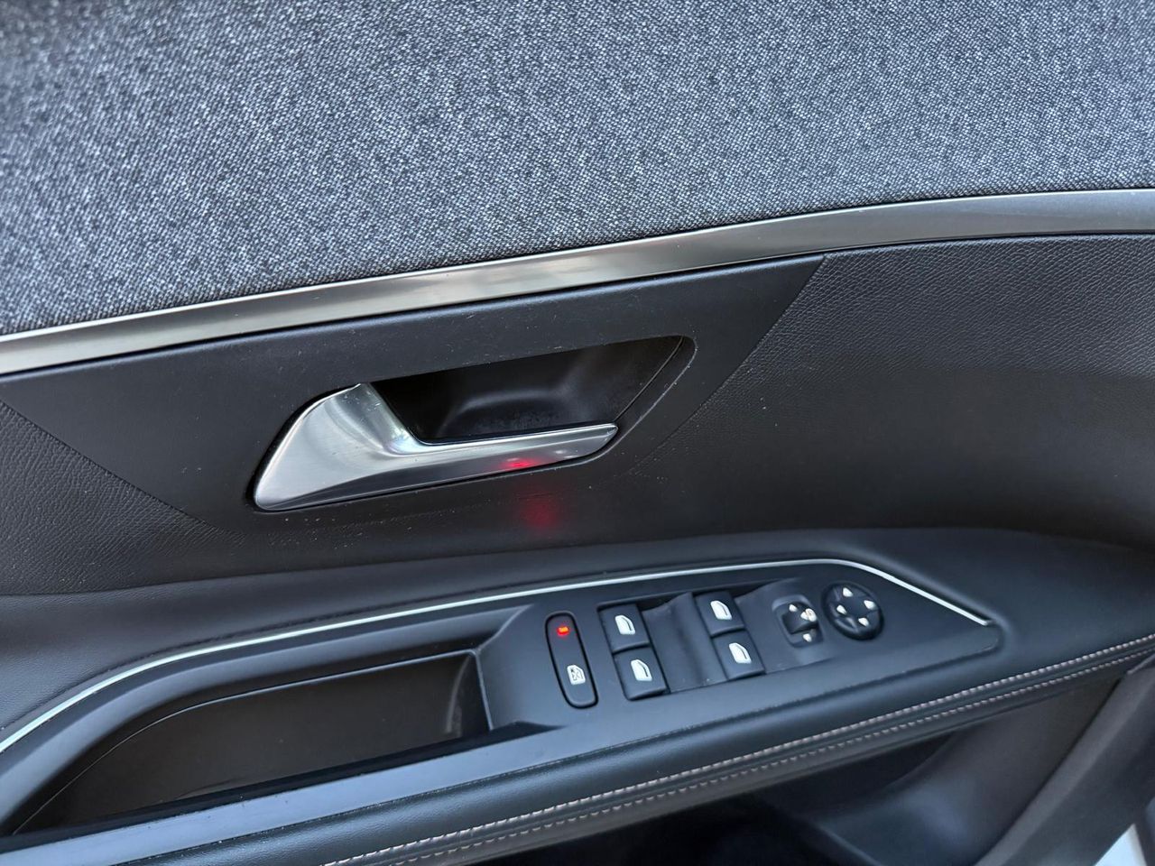 Peugeot 5008 GT Line 1.5L BlueHDi 96kW (130CV) S&S - Foto 2