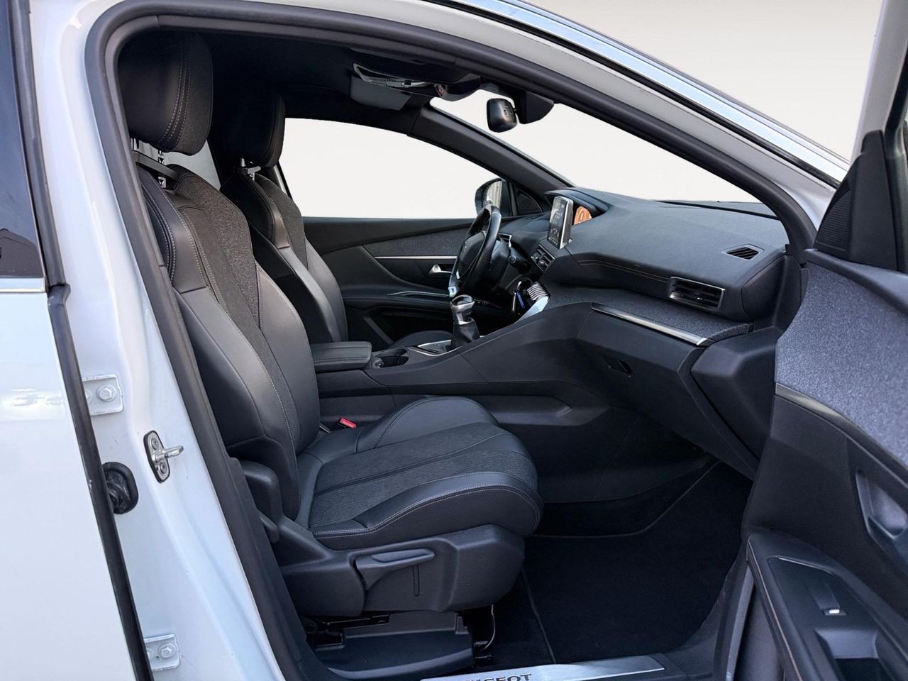 Peugeot 5008 GT Line 1.5L BlueHDi 96kW (130CV) S&S - Foto 2