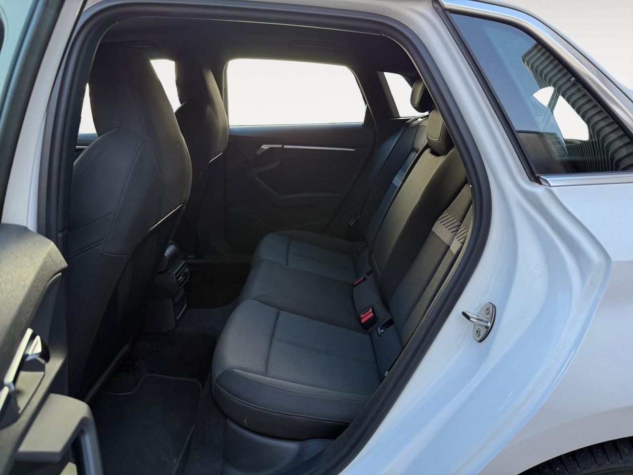 Audi A3 Sportback S line 40 TFSI e 150kW S tron - Foto 2