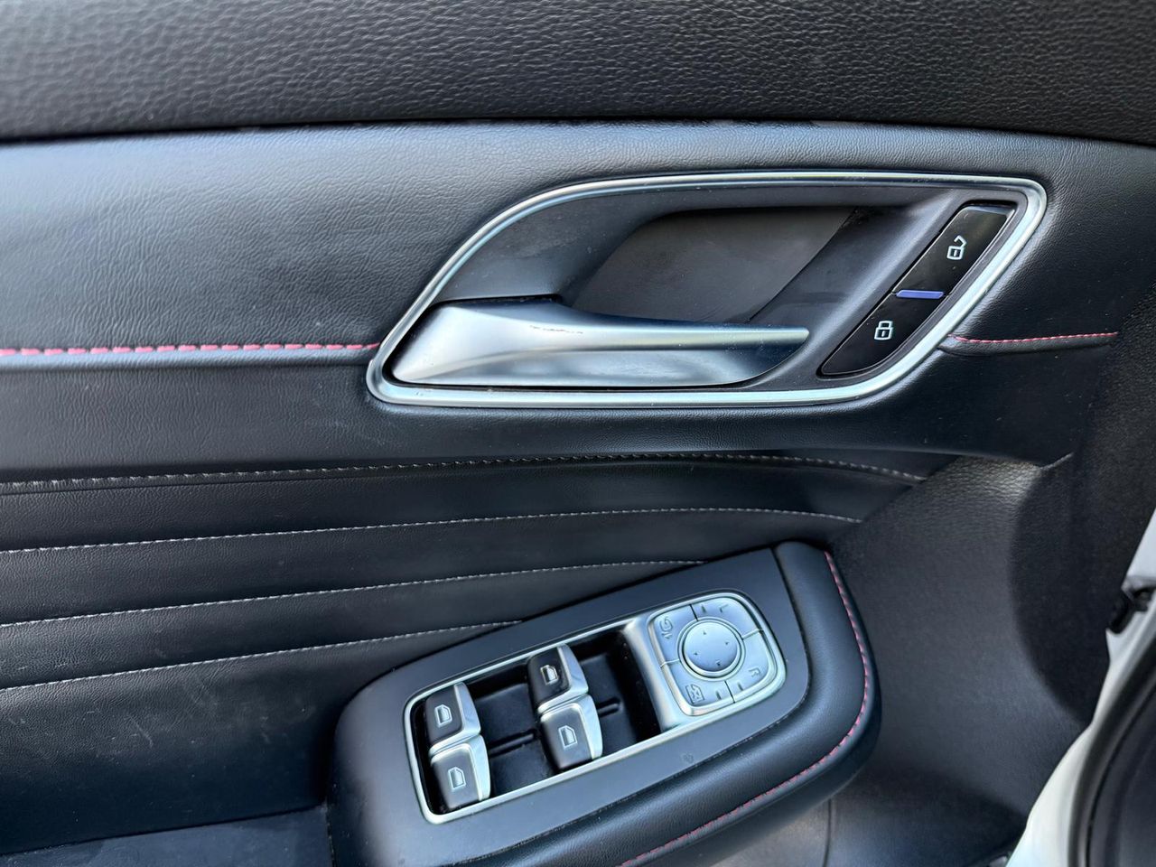 MG eHS 1.5T-GDI PHEV Luxury - Foto 2