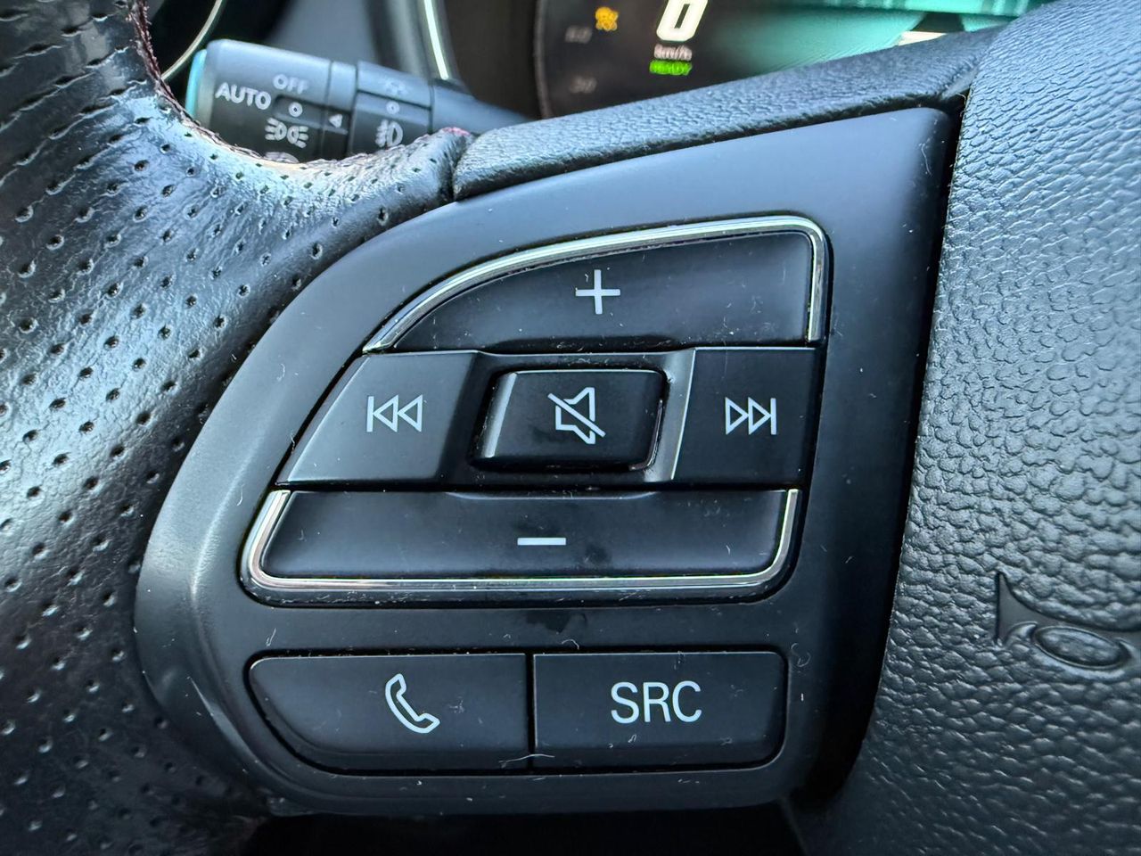 MG eHS 1.5T-GDI PHEV Luxury - Foto 2