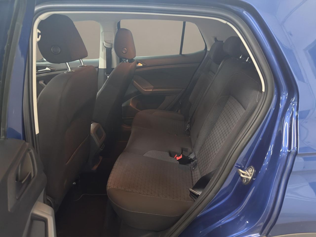 Volkswagen T-Cross Advance 1.0 TSI 70kW (95CV) - Foto 2