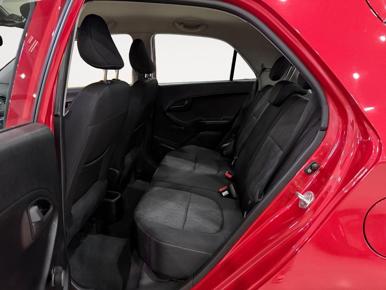 Kia Picanto 1.0 CVVT 49kW (66CV) Tech - Foto 2