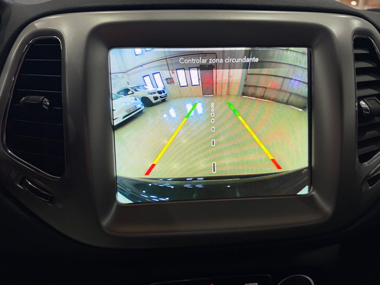 Jeep Compass 1.4 Mair 103kW Business 4x2 - Foto 2