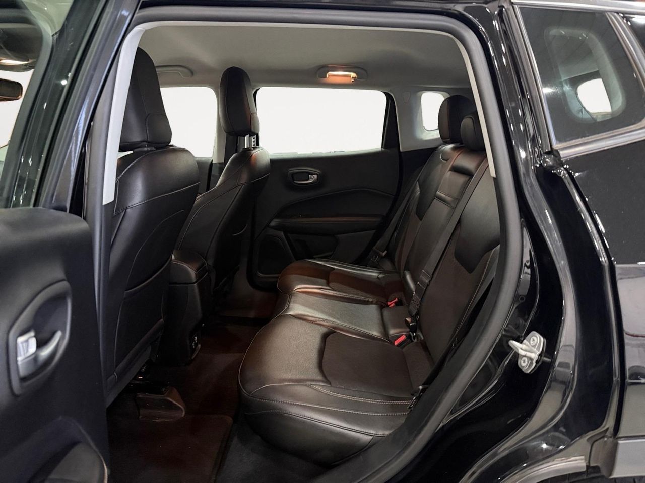 Jeep Compass 1.4 Mair 103kW Business 4x2 - Foto 2