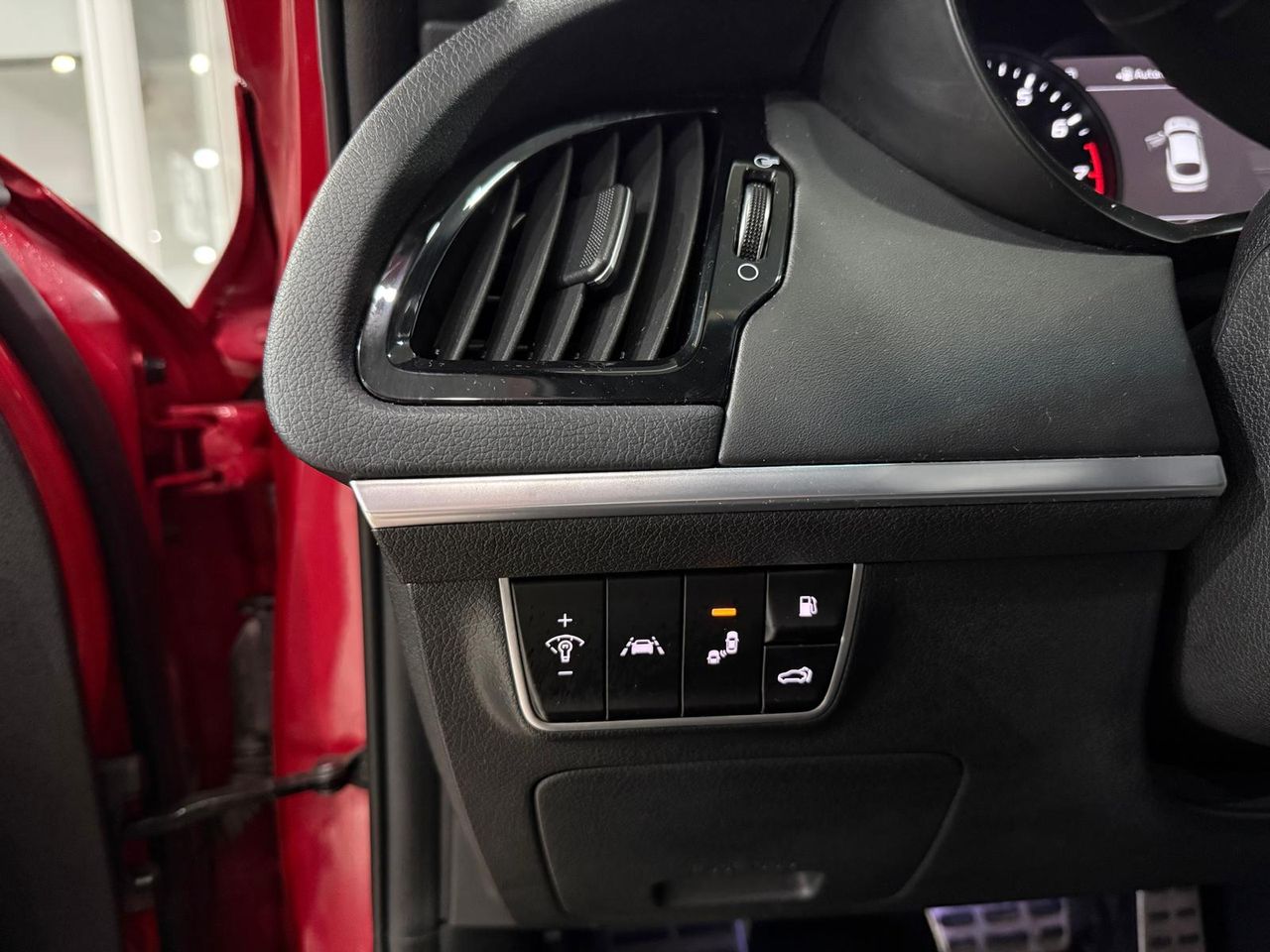 Kia Stinger 3.3 T-GDi 272kW (370CV) GT 4x4 - Foto 2