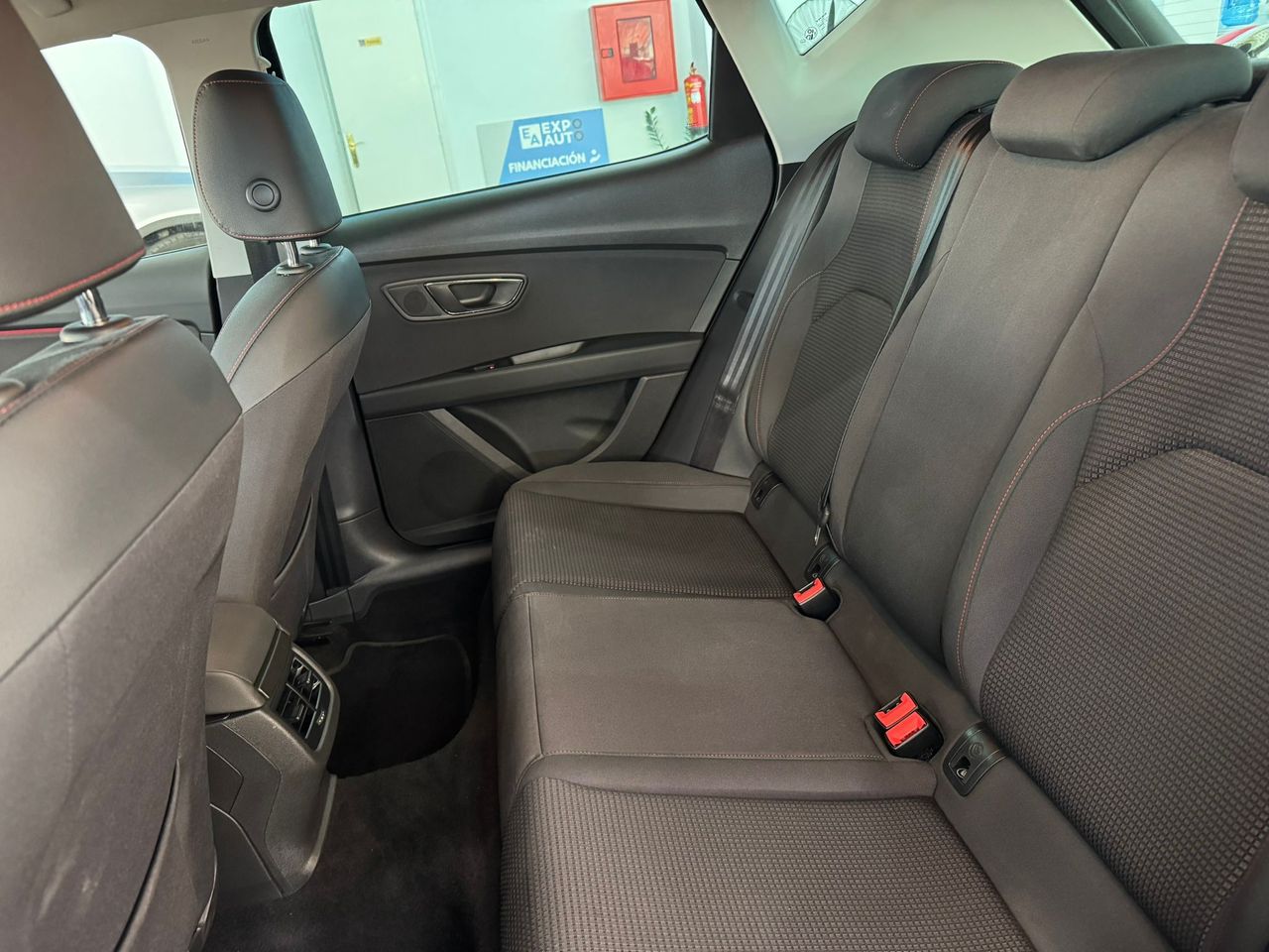 Seat Leon . - Foto 2