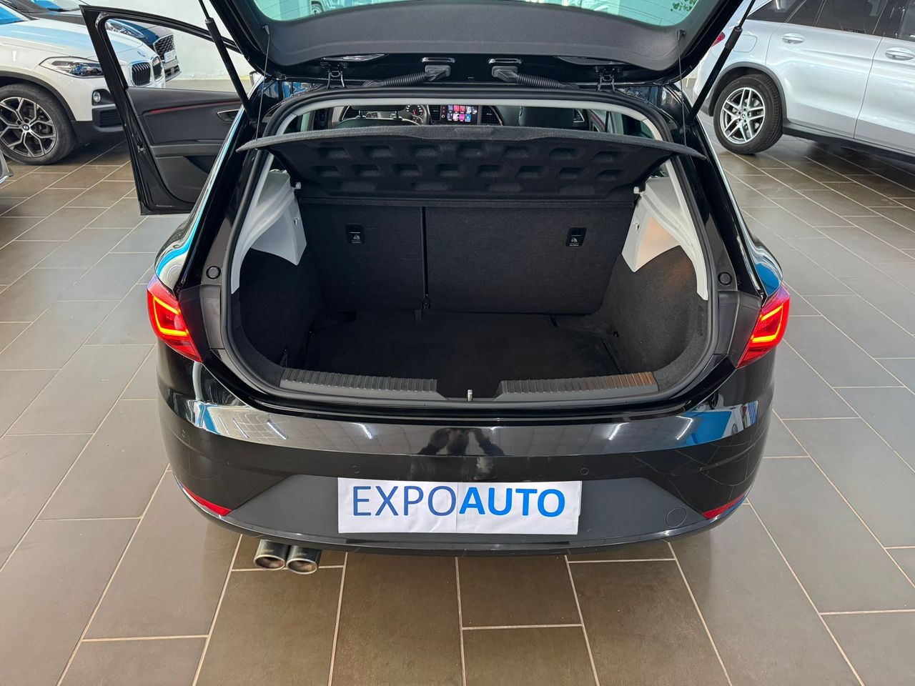 Seat Leon . - Foto 2