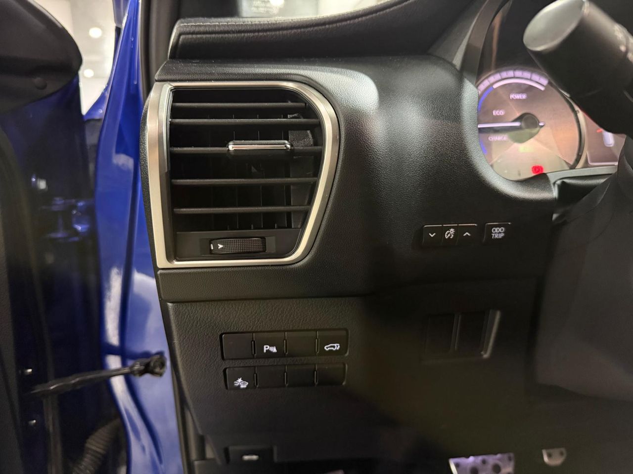 Lexus NX 2.5 300h F Sport 4WD - Foto 2