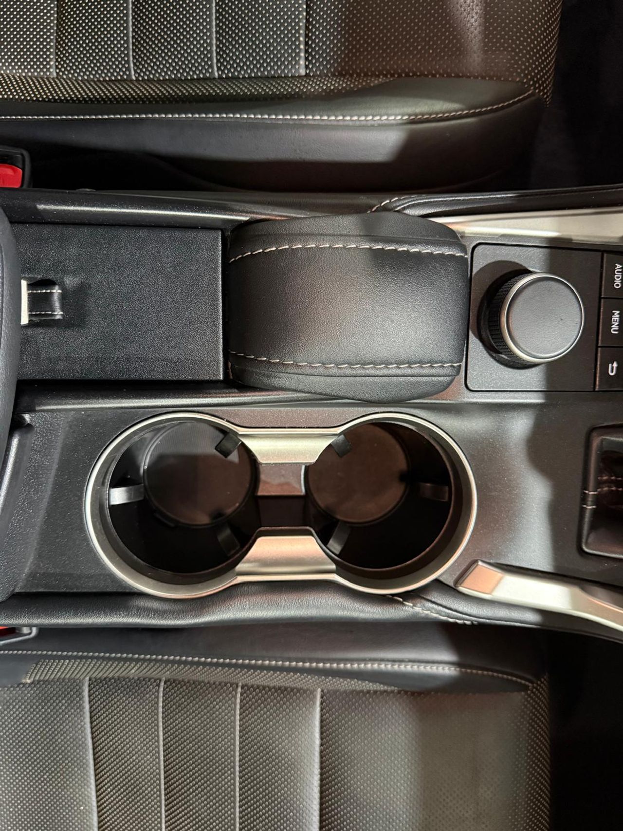 Lexus NX 2.5 300h F Sport 4WD - Foto 2