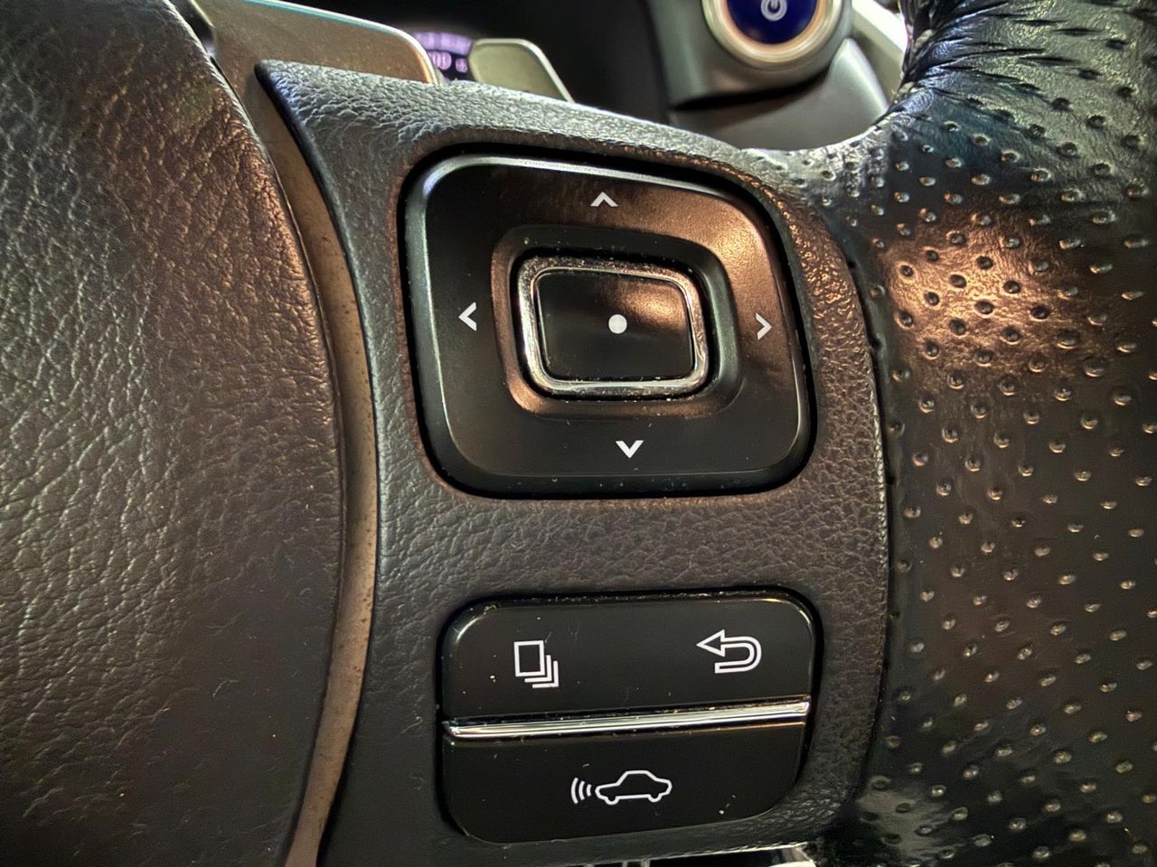 Lexus NX 2.5 300h F Sport 4WD - Foto 2