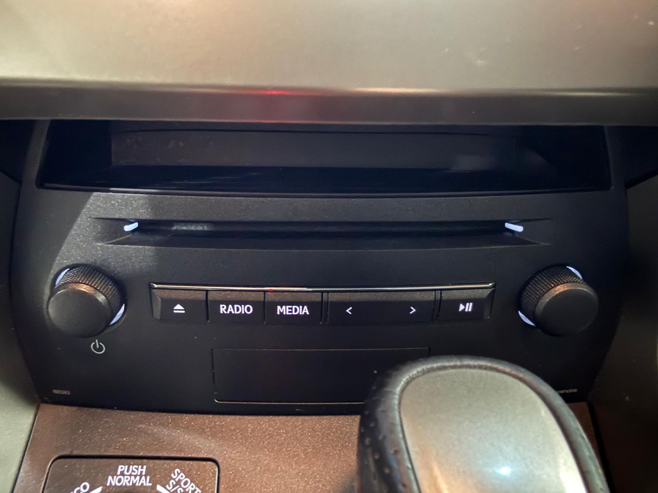 Lexus NX 2.5 300h F Sport 4WD - Foto 2