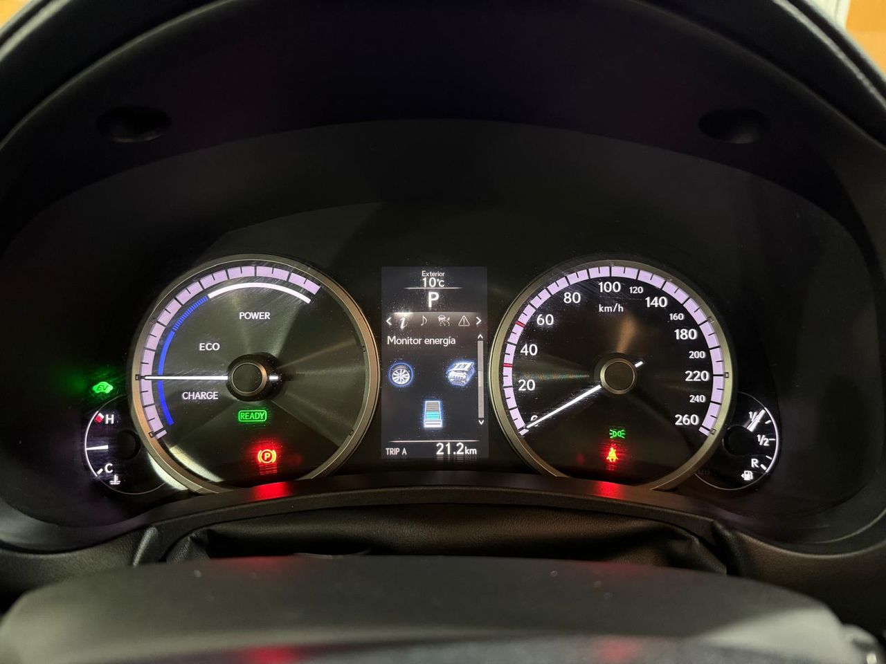 Lexus NX 2.5 300h F Sport 4WD - Foto 2