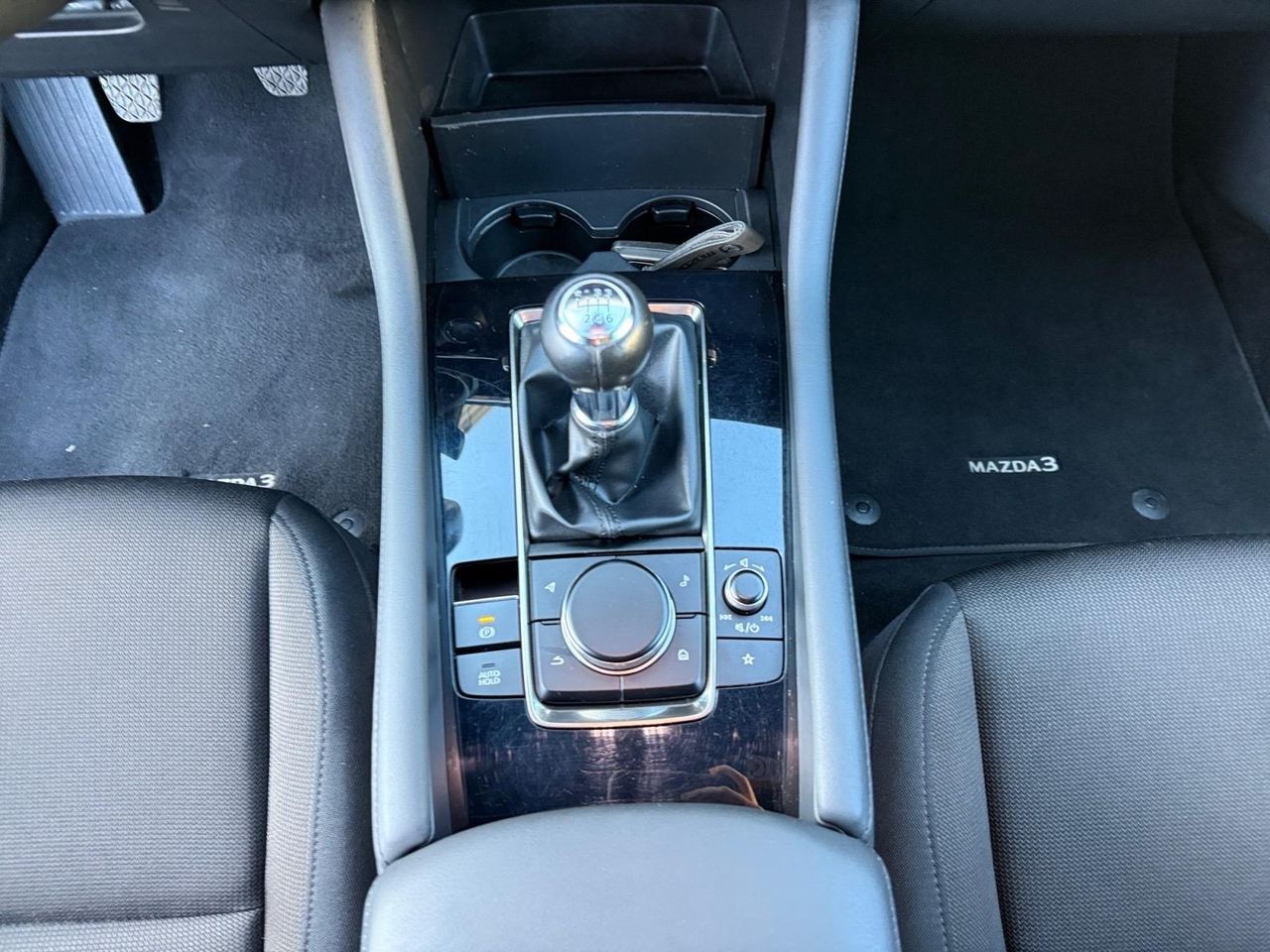 Mazda 3 2.0 SKYACTIV-X ZENITH - Foto 2