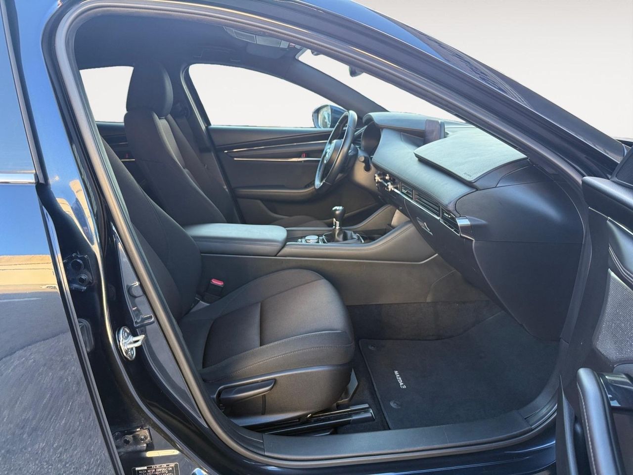 Mazda 3 2.0 SKYACTIV-X ZENITH - Foto 2