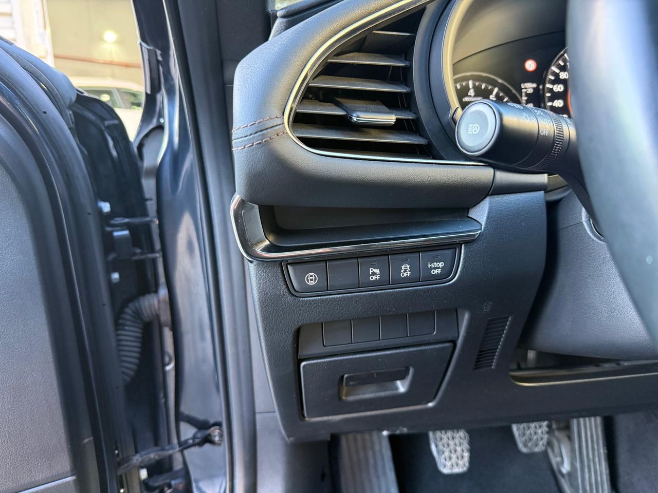 Mazda 3 2.0 SKYACTIV-X ZENITH - Foto 2