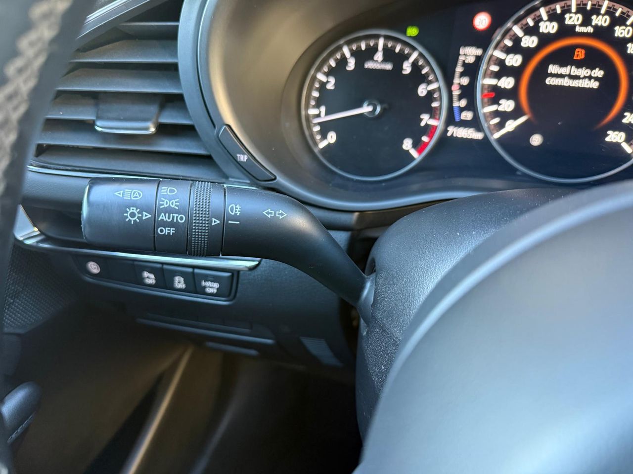 Mazda 3 2.0 SKYACTIV-X ZENITH - Foto 2