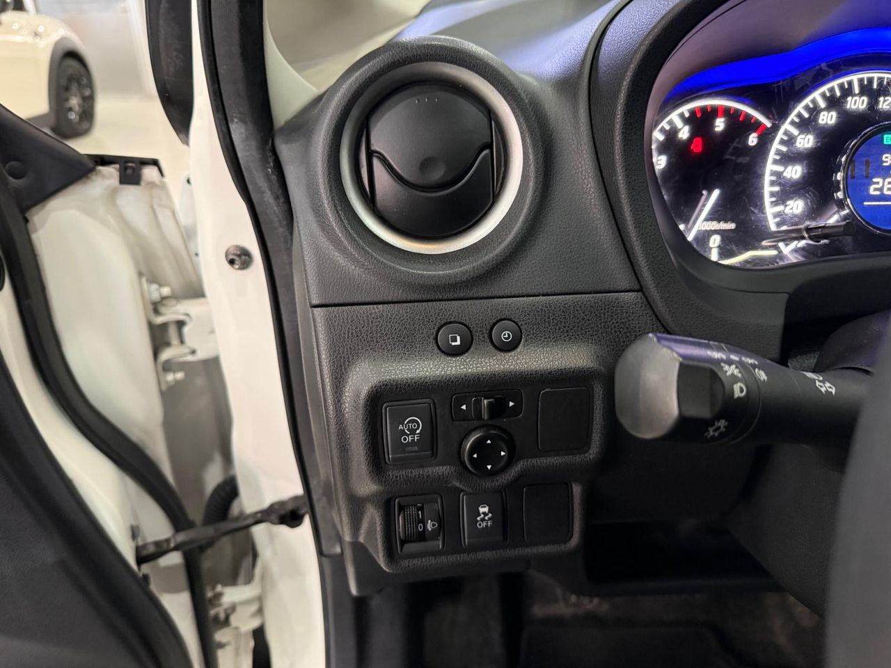 Nissan Note 5p. 1.5dCi 90CV Acenta - Foto 2