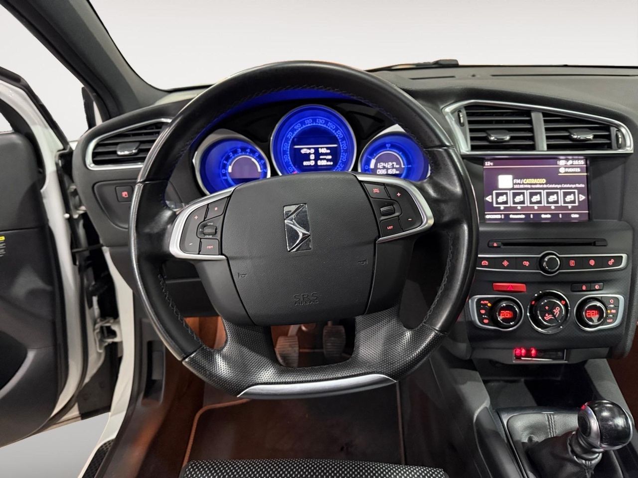 DS DS 4 Crossback 1.6 BlueHDi 88kW Connected Chic - Foto 2