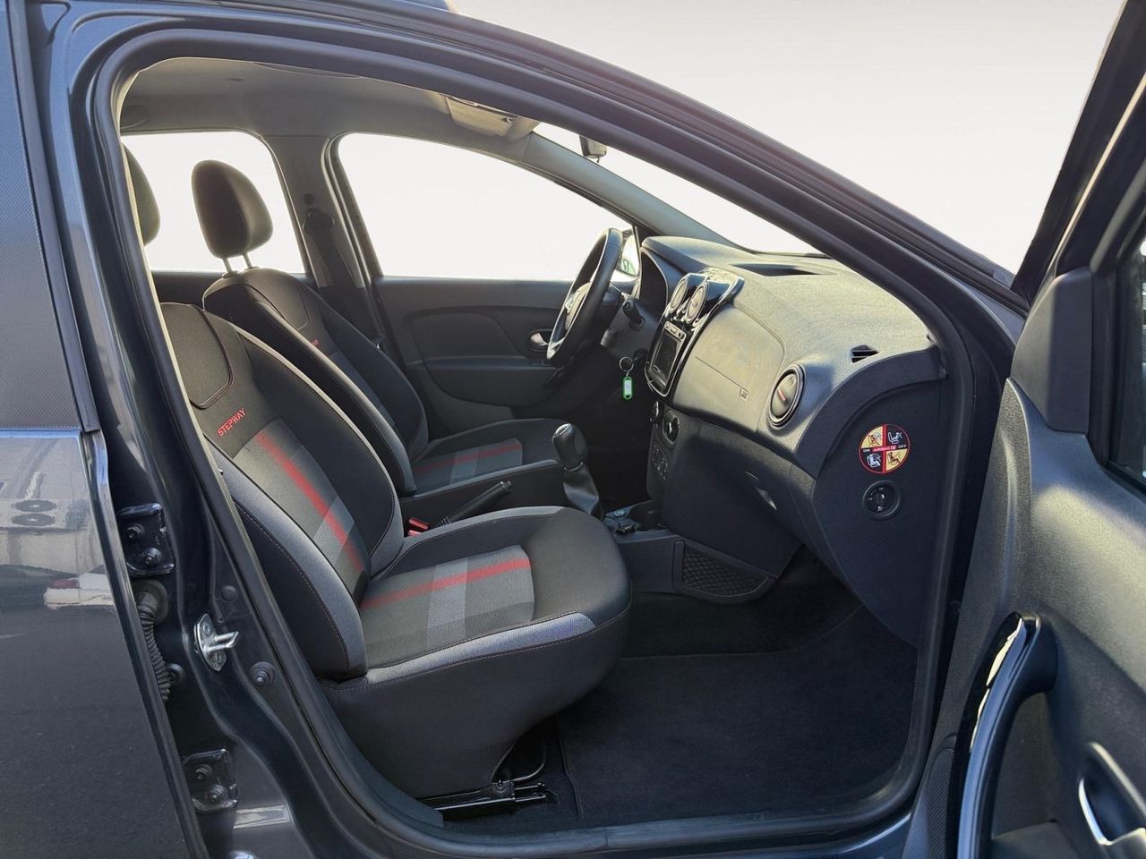 Dacia Sandero Essential TCE 66kW (90CV) GLP - SS - Foto 2